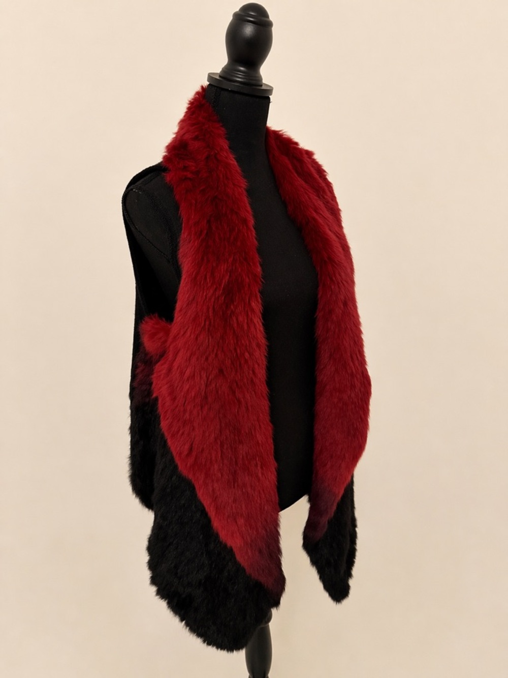 Vintage Premise Ombre Faux Fur Vest Red Black Festival Boho Wrap - Picture 4 of 16
